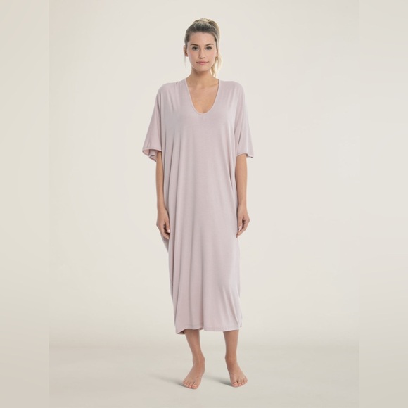 Barefoot Dreams Luxe Milk Jersey Caftan faded rose one size
